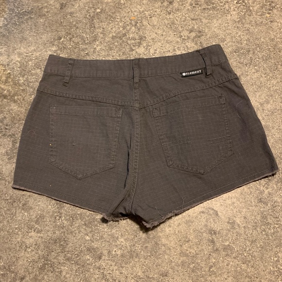 🌵 3x$15 Element Gray Short Pants - Picture 2 of 2